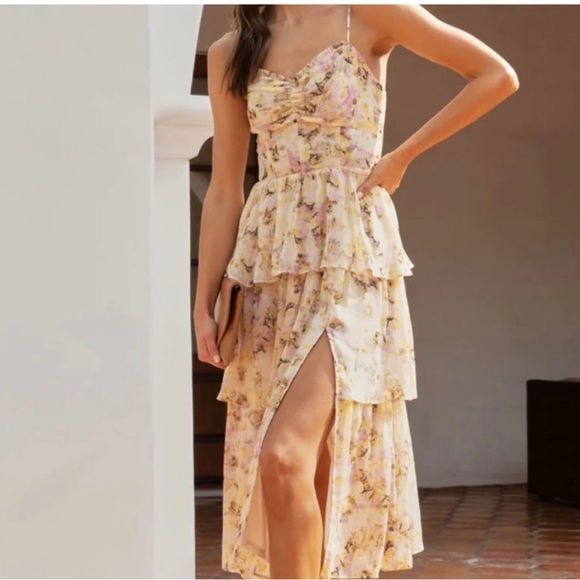 House of Harlow Linen Bustier Lace Up Back Tiered Maxi Dress - Picture 3 of 16